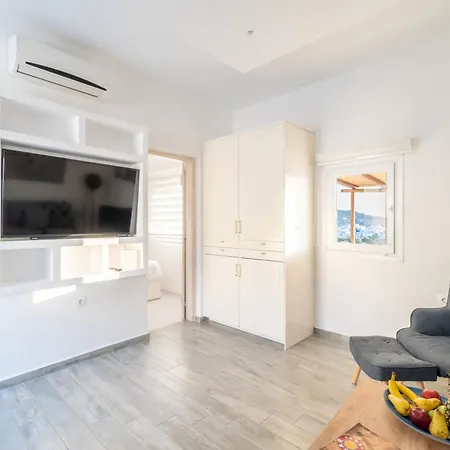 White House By Blue Waters Mykonos * Mykonos Town