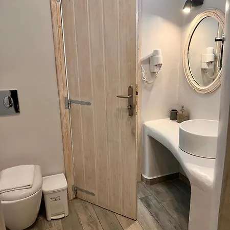 White House By Blue Waters Mykonos